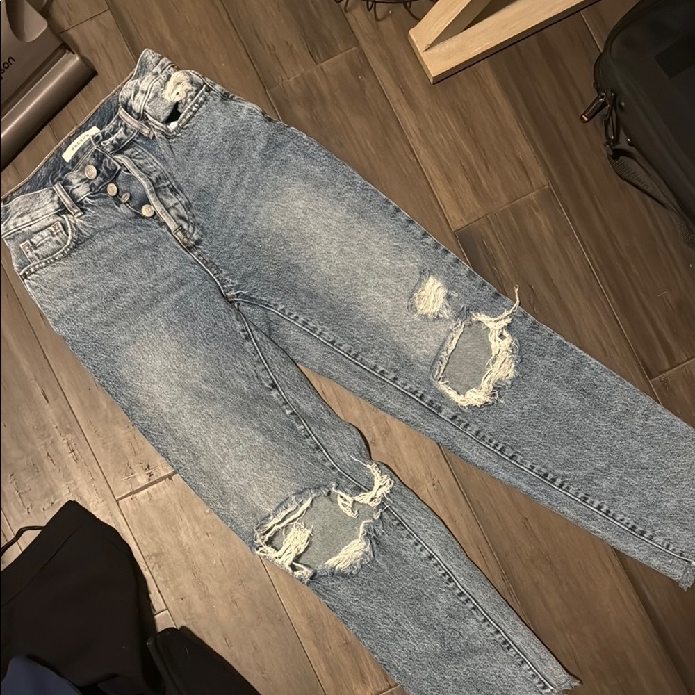 High rise straight jean. These are a size 22! But fit more like a 23 - Picture 1 of 6